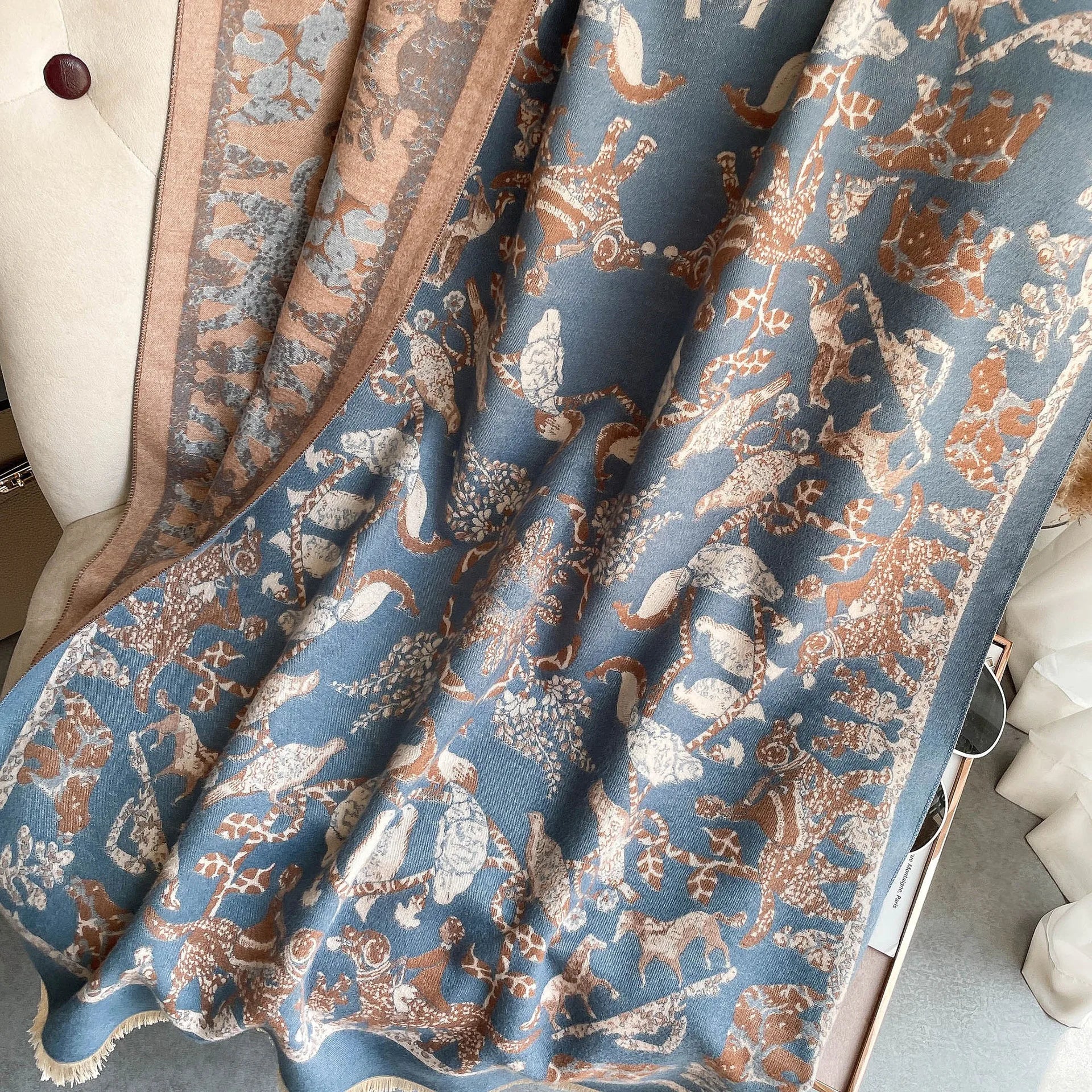 Luxurious Ethnic Cashmere Scarf - Double-Sided Charm - MANDOTOS