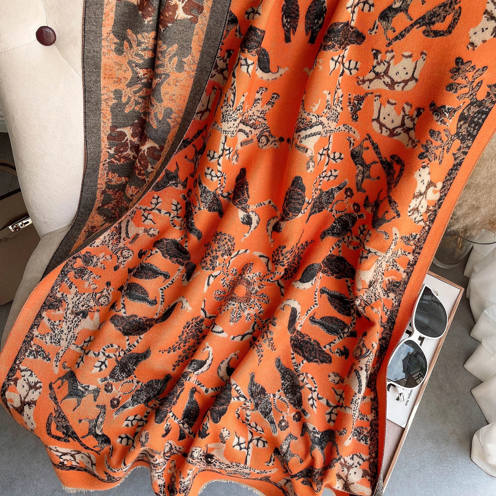 Luxurious Ethnic Cashmere Scarf - Double-Sided Charm - MANDOTOS