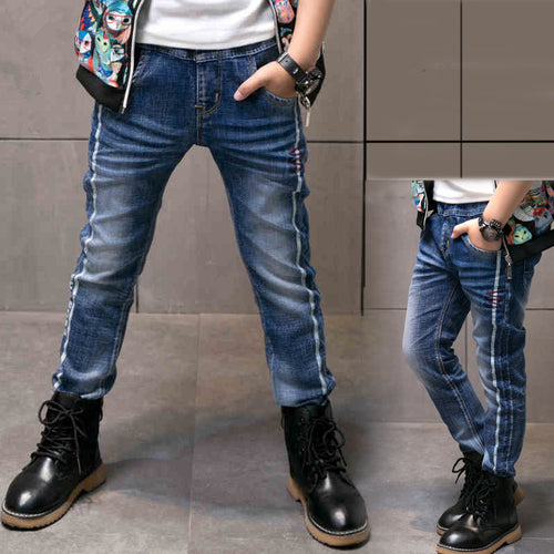 Ancient Energy boys' autumn and winter velvet one-piece jeans, soft and warm with a stylish design for cold weather.