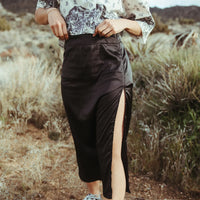 Satin Crown Skirt - Versatile style for every occasion -