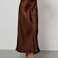 In-Stock Cross-Border Women's Clothing Wholesale European and American Style Elegant Satin Midi Skirt Slimming and Flowy