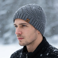 Unisex Peak Labal Winter Hats Fashion Knitted Hats For Men And Women Beanie Cap Outdoor Plush Fur Lined Warm Sports Hats