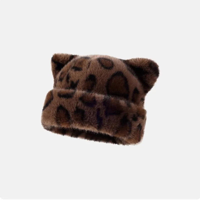 Leopard print plush teddy bear hat for women, sweet and cute, thick and warm, retro and versatile, hooded beanie.