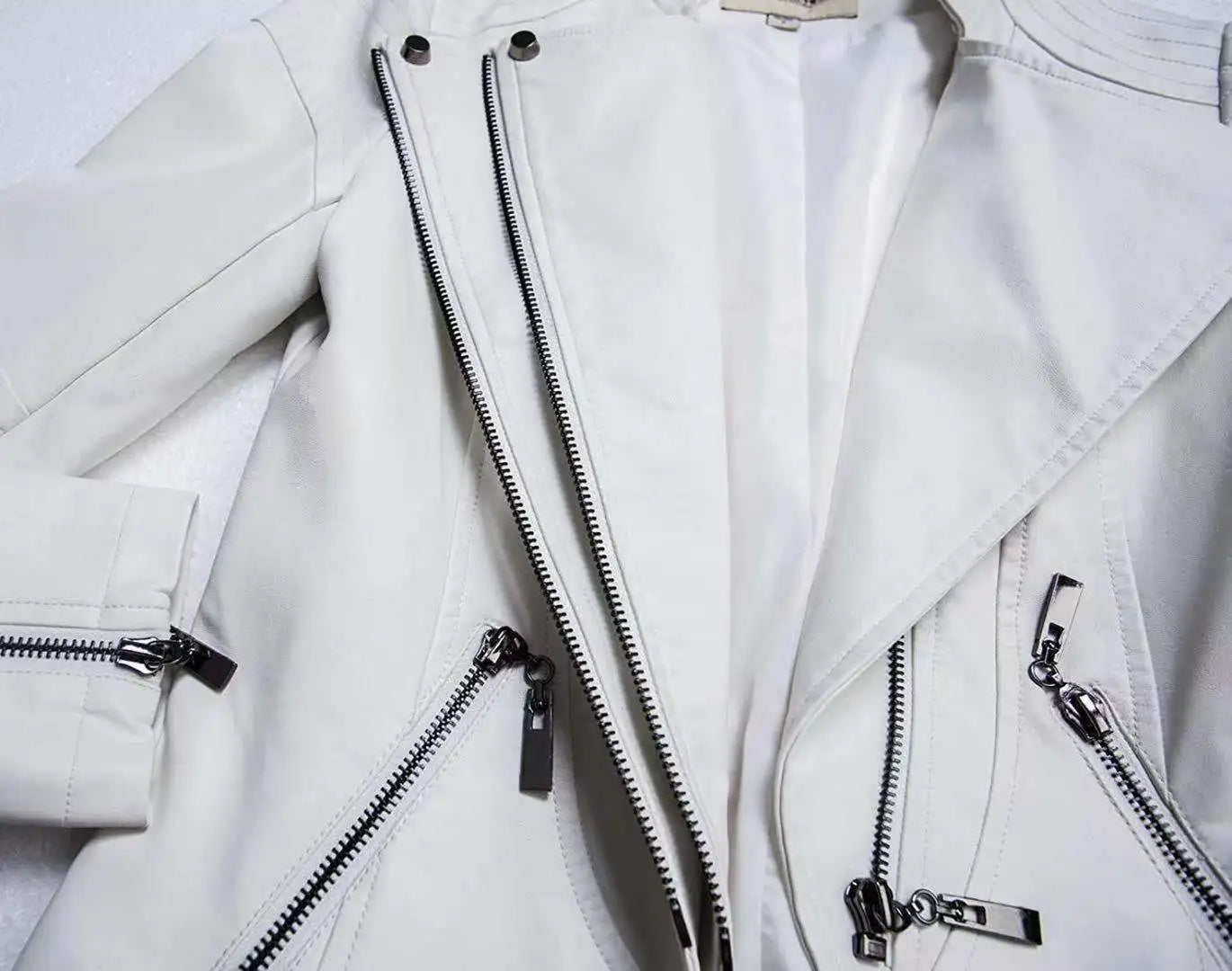 Women's Leather Jacket European and American Fashion Motorcycle Slim Short Leather Jacket Zipper
