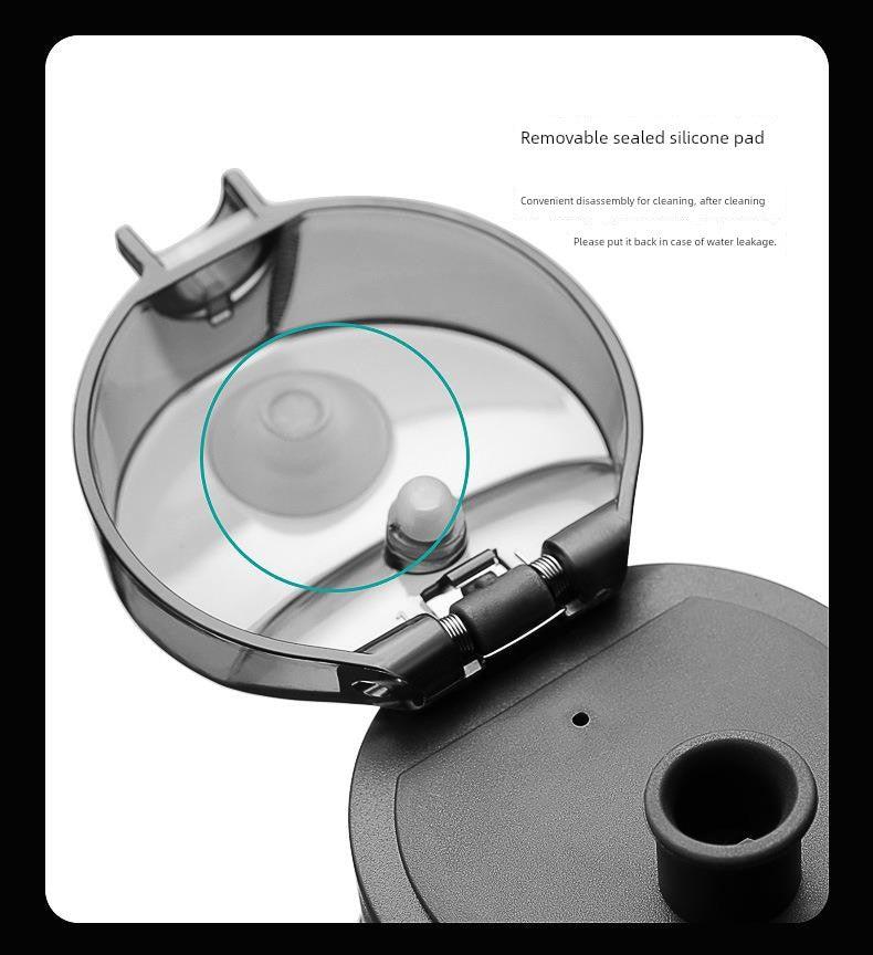 Casino Frosted Sports Water Cup Plastic Handy Cup Men and Women Creativity Portable Student Kettle with Lid Sports Bottle - MANDOTOS