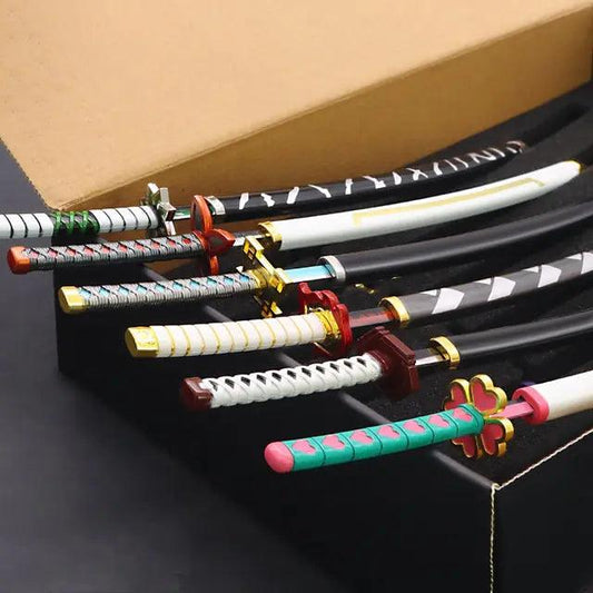 Zenitsu Agatsuma Katana Toy - MANDOTOS
