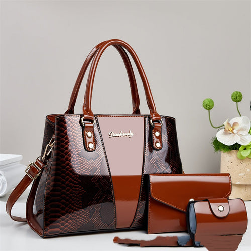 Ancient Energy large-capacity snakeskin pattern shoulder and crossbody tote bag with spacious design and stylish animal print.