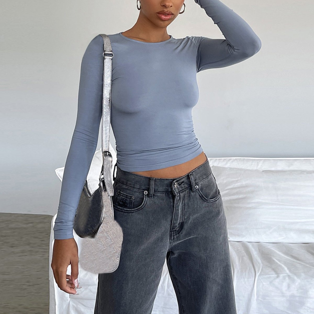 Ancient Energy women's slim long-sleeved pullover top in solid color, casual fit, suitable for fashion and everyday wear.