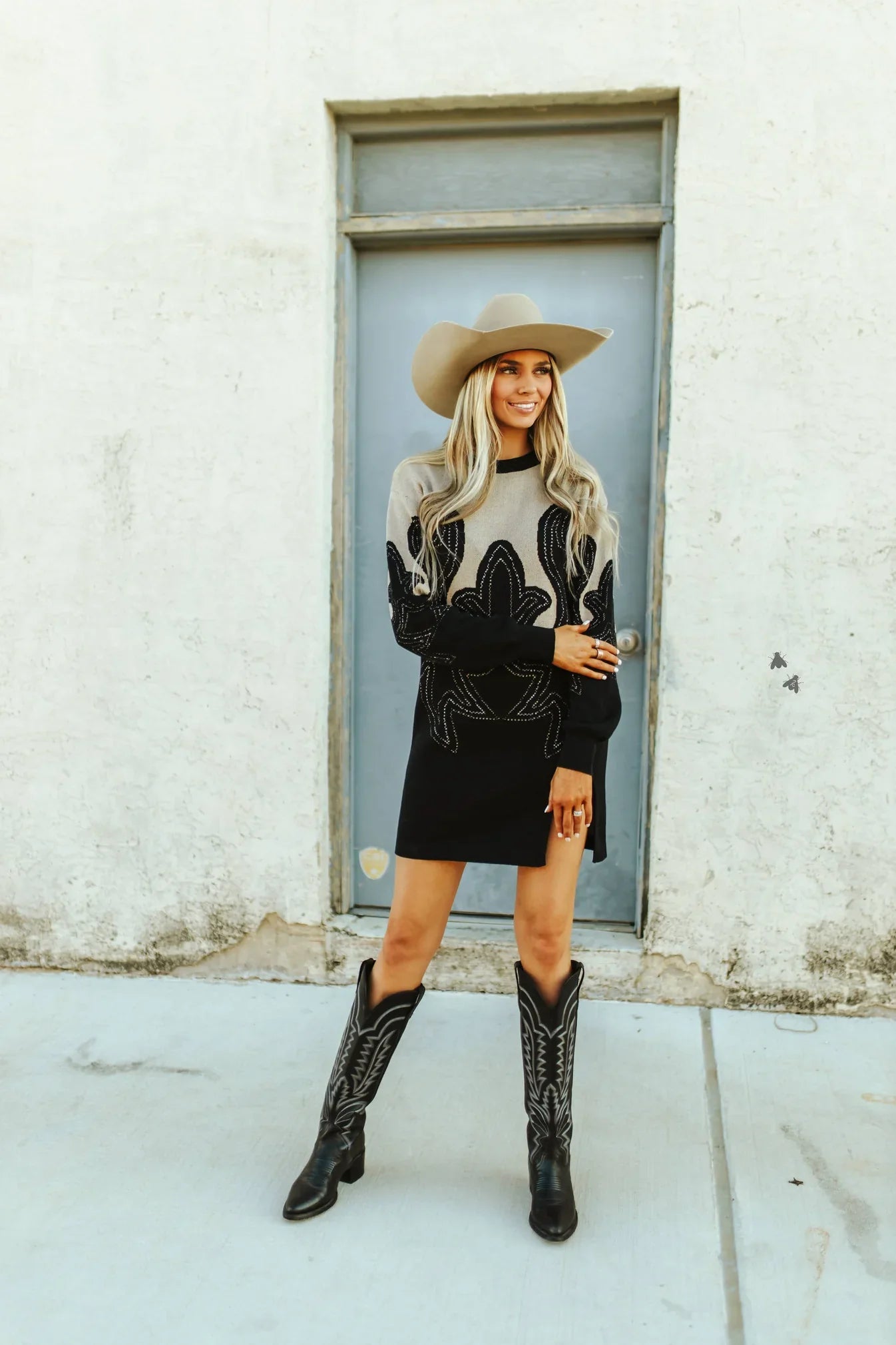 Fiery Knit Sweater Dress: Cozy & Stylish for Effortlessly Chic Looks! -