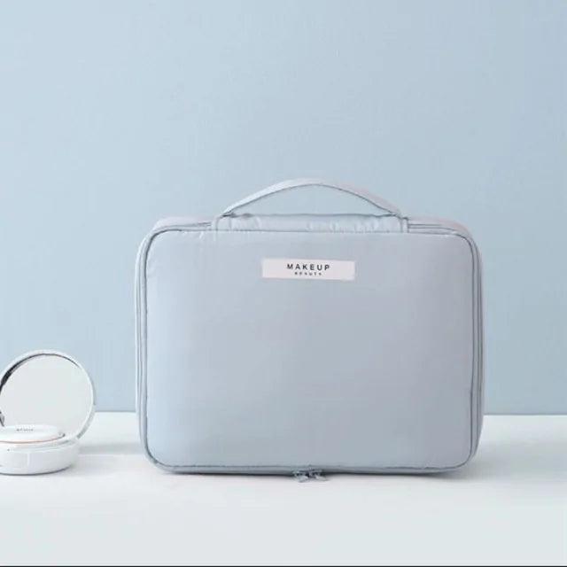 Chic Beauty Bag Organizer - MANDOTOS