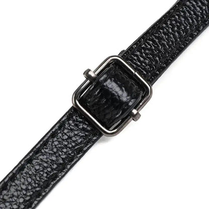 Chic Leather Circle Purse - MANDOTOS