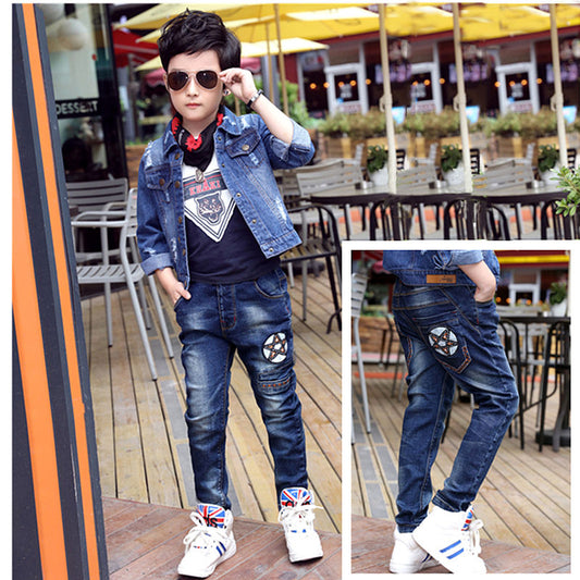 Ancient Energy boys' autumn and winter velvet one-piece jeans, cozy and warm for cold weather, shown in a natural pose.
