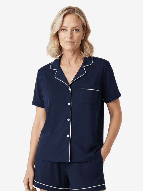 Lusome Sleep USA Donna short sleeve shirt with a soft, comfortable fabric and a classic fit, shown in a casual style.