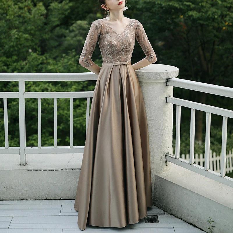 Mandotos elegant evening dress for women, perfect for banquets and parties, featuring a stylish and sophisticated design.