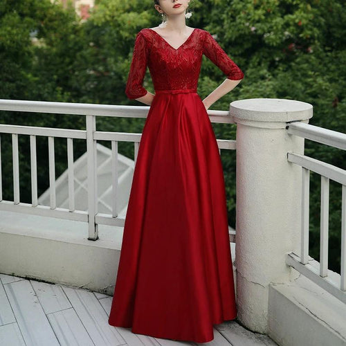 Elegant evening dress for women by MANDOTOS, featuring a stylish design suitable for banquets and special parties.