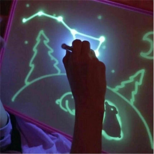 Mandotos 3D Magic Light Effects Drawing Pad, educational puzzle board for kids with light-up sketching and 3D visual effects.