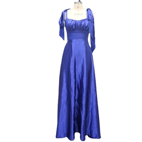 Mandotos sleeveless camisole gown, elegant evening bridesmaid dress for women, featuring a classic and stylish design.