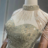 Mandotos golden neck hanging light luxury toast evening dress with elegant design and flowing fabric for formal occasions.