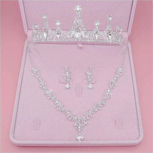 Elegant high-end bridal necklace by MANDOTOS featuring intricate jewelry design for wedding accessories.