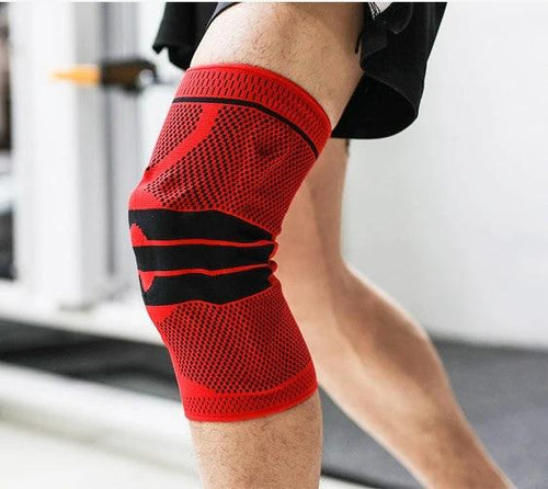 Mandotos KneePro Fitness Knee Pads providing support and protection for pain-free running and active sports.