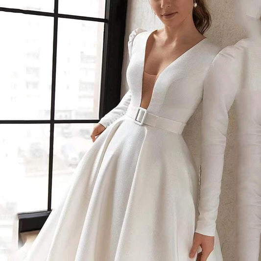 Mandotos ladies white satin dress with a high French temperament, featuring a long skirt and slim, elegant design.