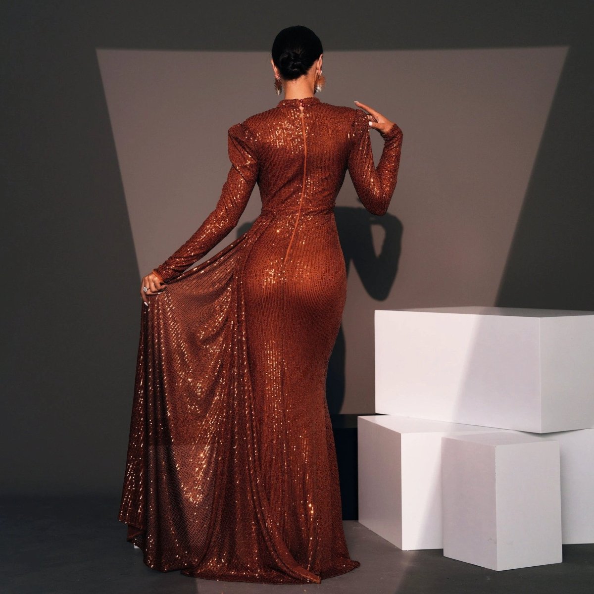 Mandotos long sleeve round neck sequined banquet dress, slim fit, elegant evening gown with sparkling embellishments.