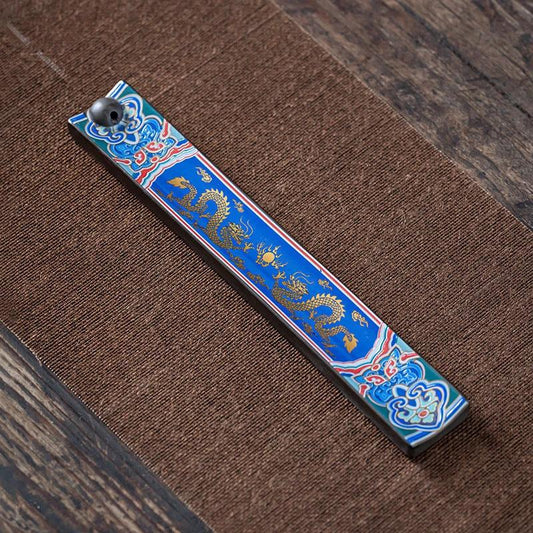 Mandotos ceramic cloisonne incense burner with enamel wire design, used as a tea ceremony ornament and home decor.