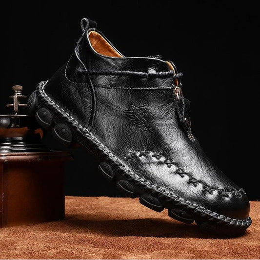 Mandotos men's leather British short boots with hand-stitched detailing, retro style, large size, and classic design.