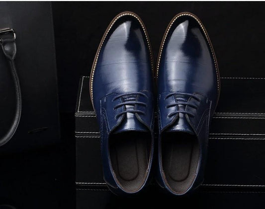 Mandotos men's leather dress shoes, casual and business style, in large size, featuring sleek black design and polished finish.