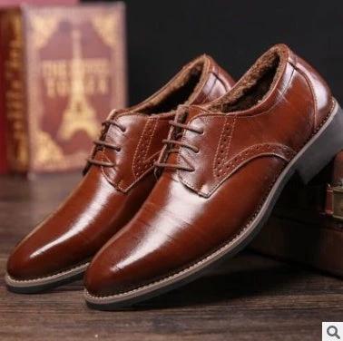 Mandotos men's leather dress shoes in large size, casual and business style with sleek black design.