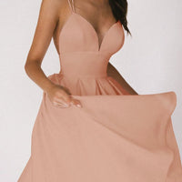 Mandotos women's sexy V-neck suspender dress, summer fashion A-line long dress with a stylish fit and sleeveless design.