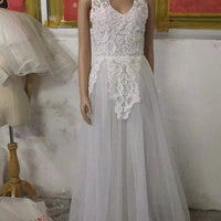 Mandotos sleeveless floral lace wedding dress with flower appliqués, romantic bridal gown featuring intricate lace details