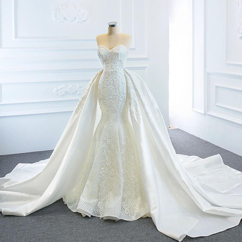 Mandotos wedding dress with two fishtail tail tube tops, featuring a thin, dreamy, elegant design for special occasions.