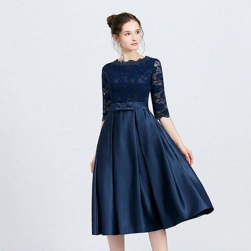 Mandotos casual mid-length evening dress for women, featuring a versatile design with a stylish fit and elegant look.