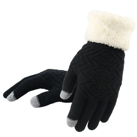 Mandotos winter knitted gloves in cozy wool, featuring a classic ribbed design and warm winter colors.