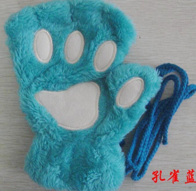 Mandotos winter half-cover paw bear cat claw gloves with short fingers, cozy and stylish for cold weather.