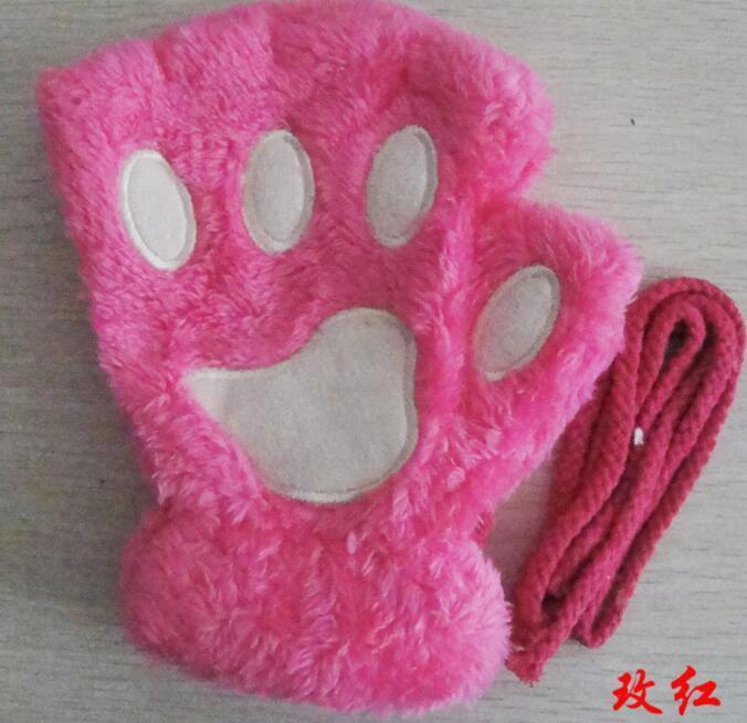 Mandotos winter half-cover paw bear cat claw gloves with short fingers, cozy and stylish for cold weather.
