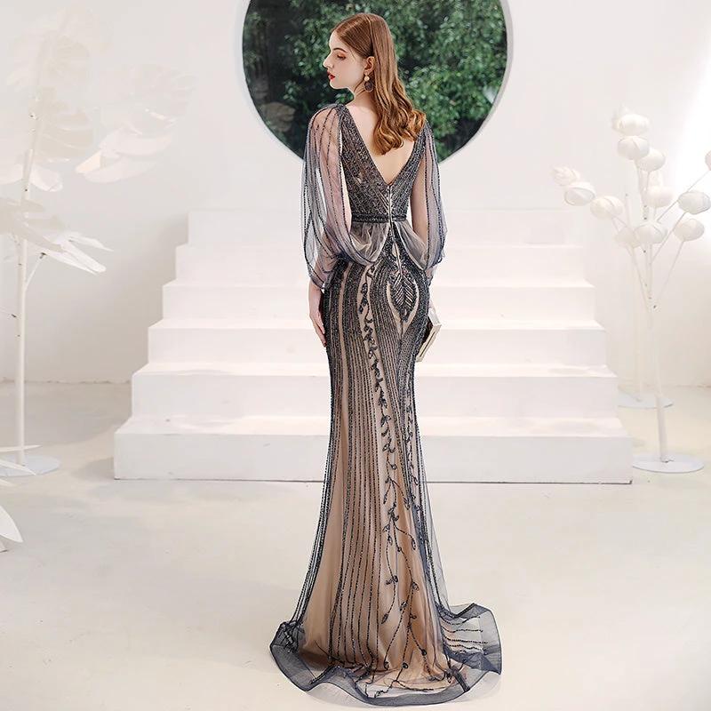 Elegant women's fashion dress by MANDOTOS featuring a light luxury niche design, perfect for stylish occasions.