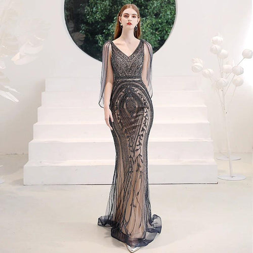 Women's fashion luxury niche dress by MANDOTOS, featuring a stylish, lightweight design with elegant temperament details.