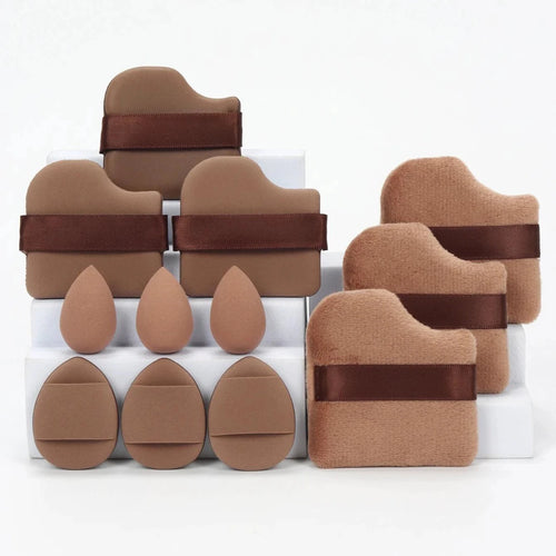 Mandotos 12-piece all-purpose makeup sponge set with loose powder puffs, mini air cushion sponges, beauty eggs, and mini sponges.