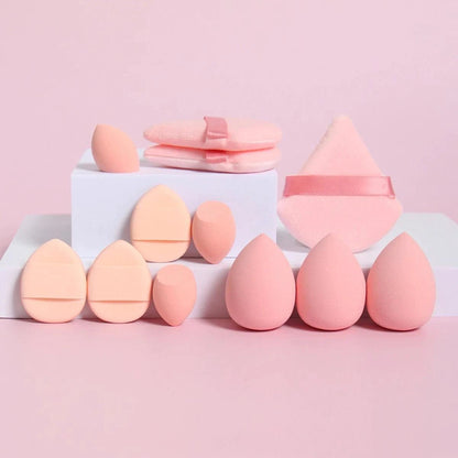 Mandotos 12-piece all-purpose makeup sponge set with puffs, beauty eggs, and mini sponges for foundation and loose powder application.