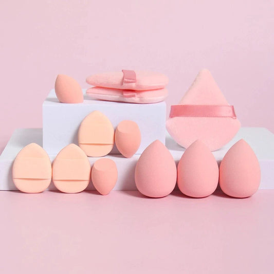 Mandotos 12-piece all-purpose makeup sponge set with puffs, beauty eggs, and mini sponges for foundation and loose powder application.