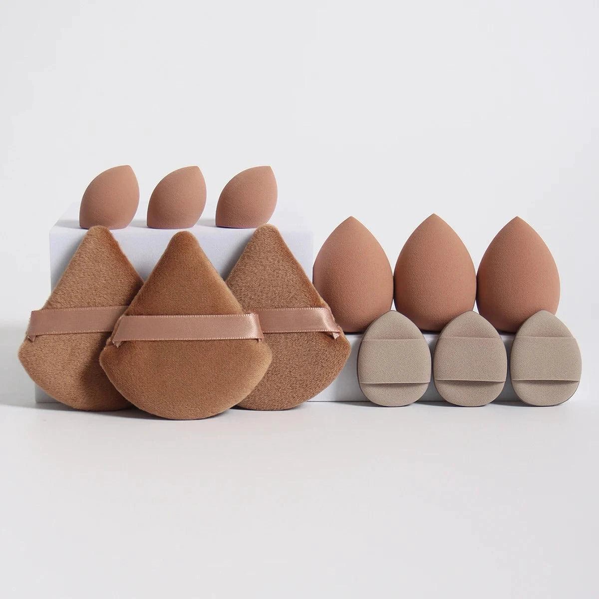 Mandotos 12-piece all-purpose makeup sponge set with loose powder puffs, beauty eggs, mini air cushions, and sponges for flawless application.