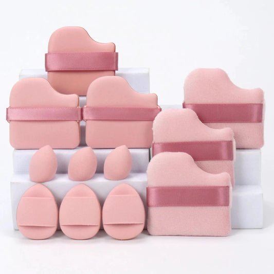 Mandotos 12-piece makeup sponge set with loose powder puffs, beauty eggs, mini air cushions, and blending sponges.