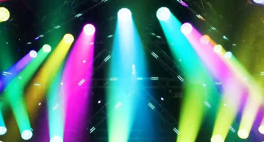 Mandotos 19x15W RGBW LED moving head light with DMX512 stage lighting for dynamic lighting effects and stage illumination.