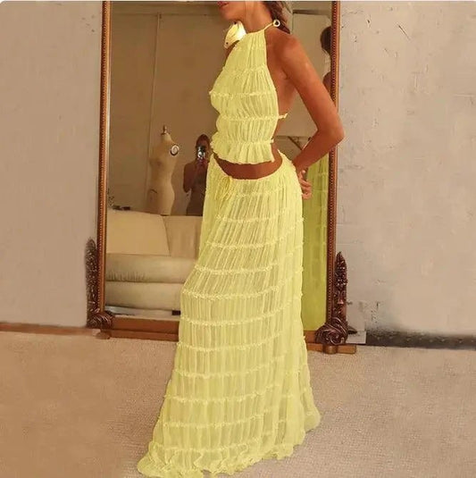 Mandotos 2-piece chic halter dress suit set featuring a stylish halter top and matching skirt for a fashionable look.