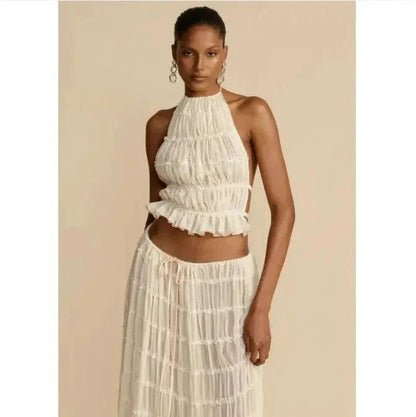 Mandotos 2-piece chic halter dress suit set featuring a stylish halter top and matching skirt for a fashionable look.