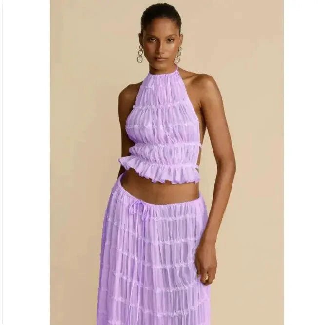 Mandotos 2-piece chic halter dress suit set featuring a stylish halter top and matching skirt for a trendy look.