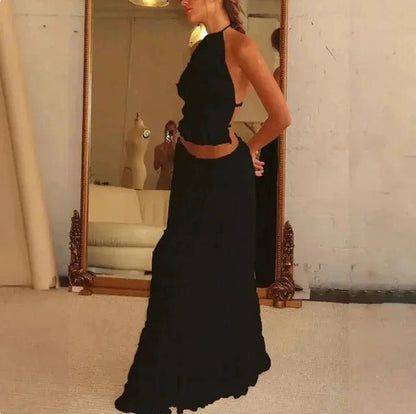 Mandotos 2-piece chic halter dress suit set featuring a stylish halter top and matching skirt for a fashionable look.