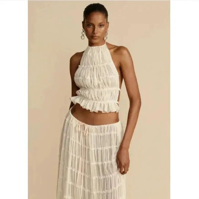 Mandotos 2-piece chic halter dress suit set featuring a stylish halter top and matching skirt, perfect for elegant occasions.